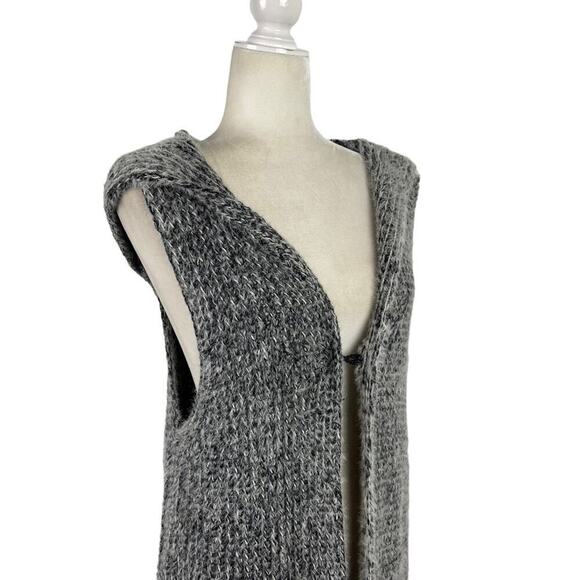 Mia & Tess Sleeveless Longline Open Hoody Cardigan Vest Sweater in Brushed Yarn - Picture 9 of 11